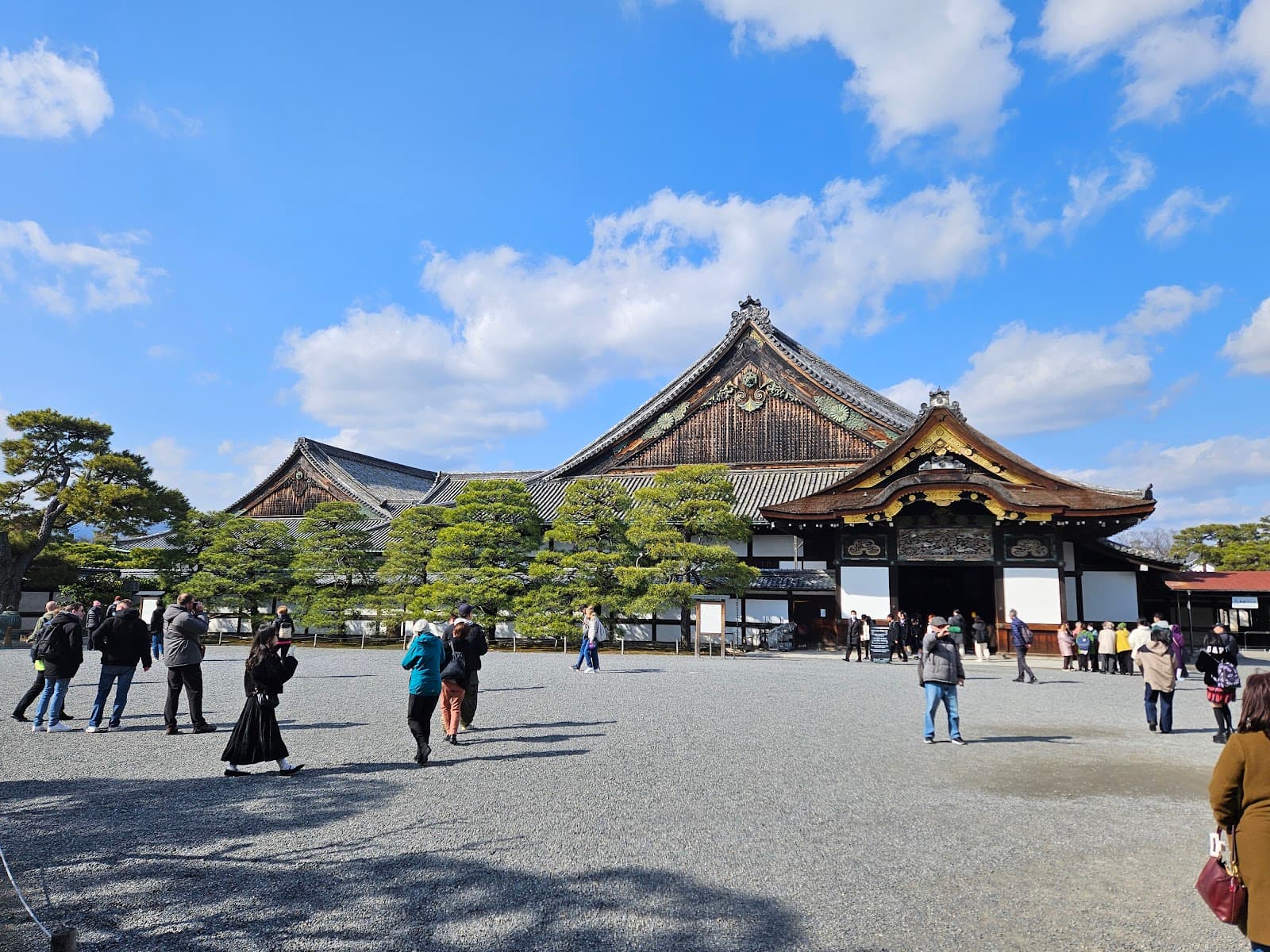 Japan Travel Costs by Region: Where to Spend More and Save Money