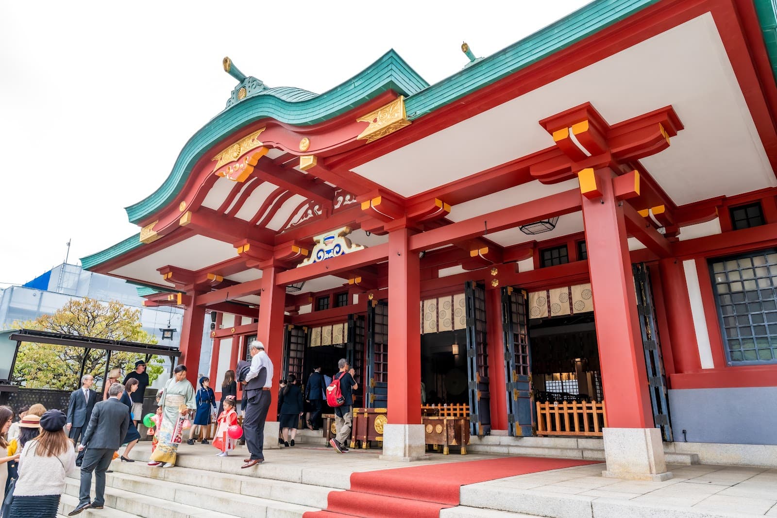 Gift-Giving in Japan: When It Matters and What to Buy