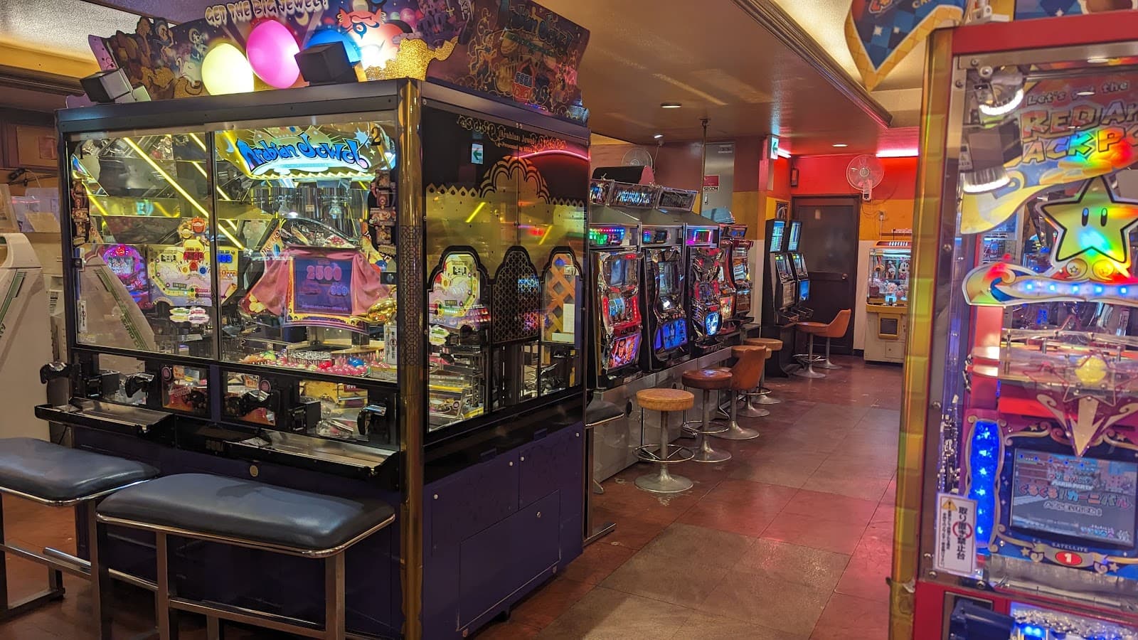 Shinsekai: Osaka's Retro Downtown and Kushi-Katsu Culture